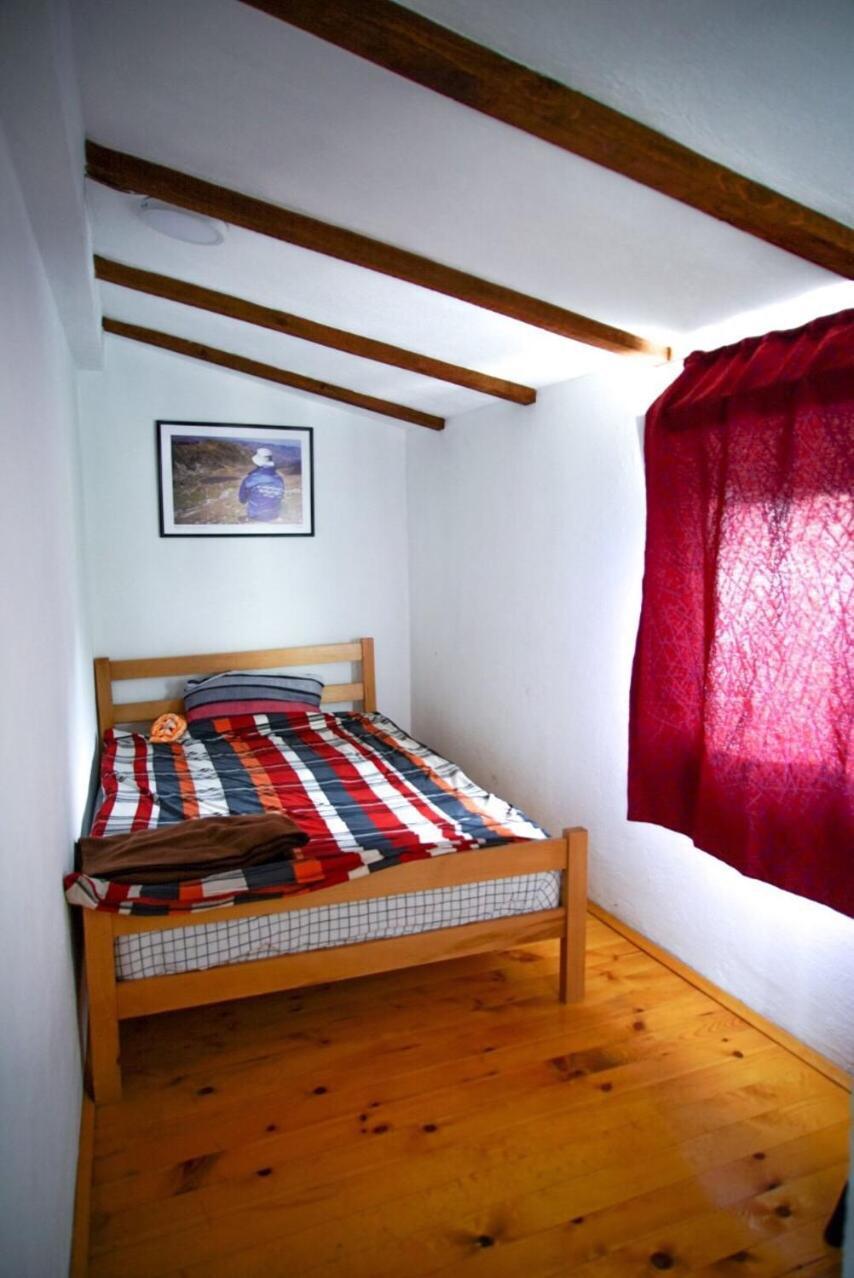 Kitka Hostel - Guest House Vratnica Eksteriør bilde
